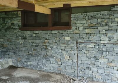 Mur en pierre de maison